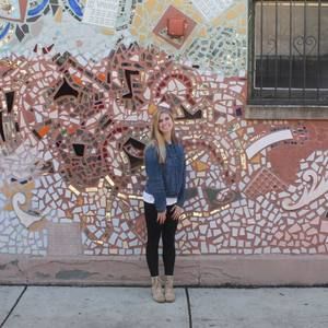 Meet your Posher, Lauren